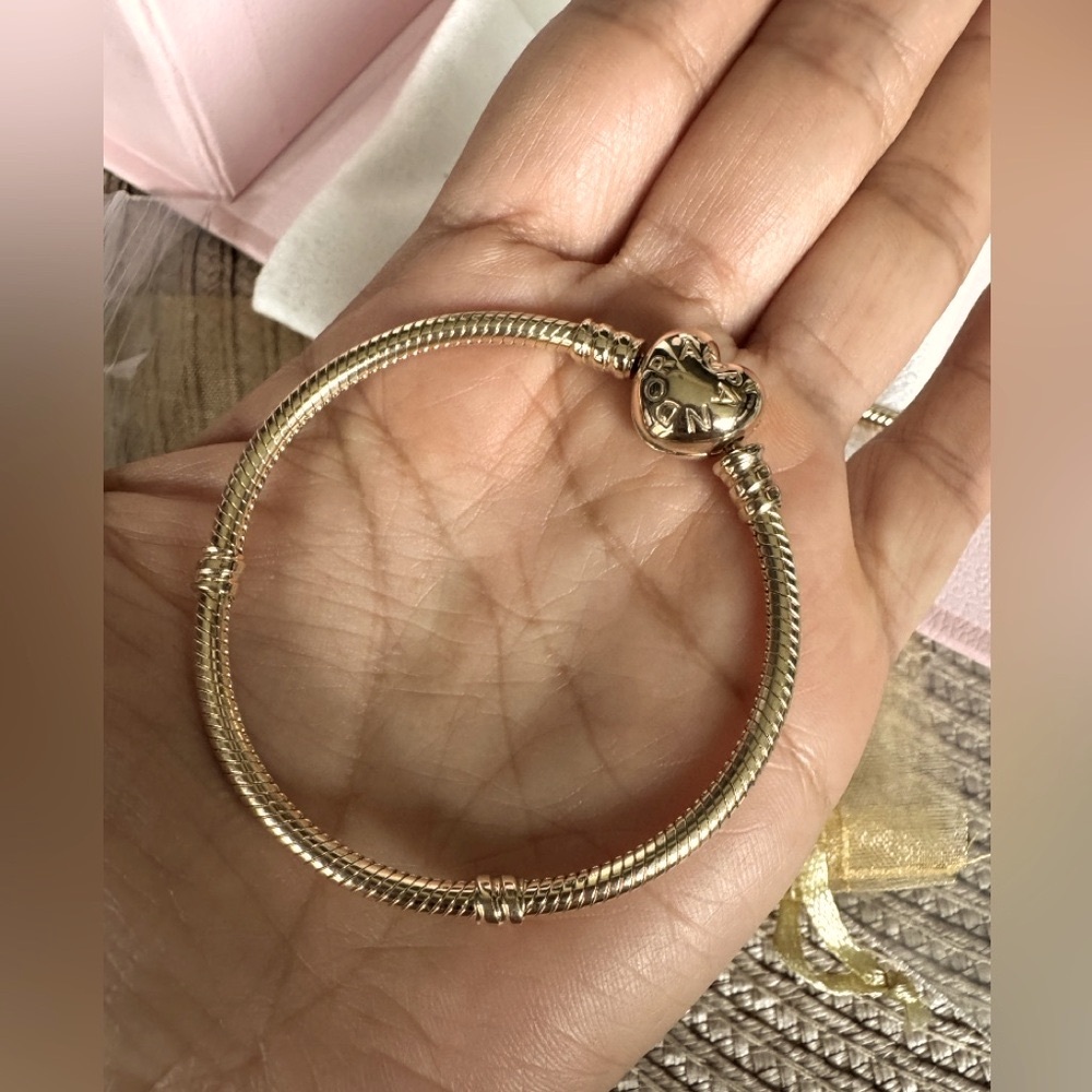 NEW❗️Authentic Pandora 14K Gold Moments Heart Clasp Snake Chain Bracelet 6.5 In